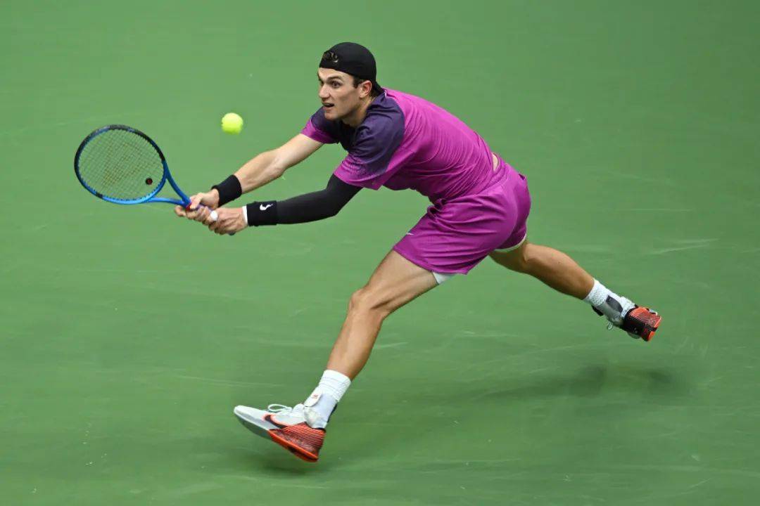 内线收缩与 内线收缩与